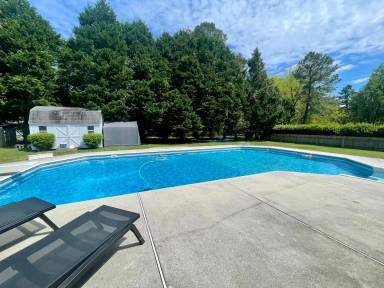 Main picture of 217 Golden Maple Dr