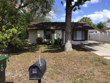 Main picture of 804 E Orchid Ave