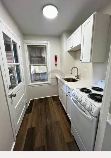 Main picture of 220 Dumns Ct