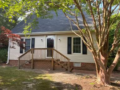 Main picture of 401 Taylor Pl