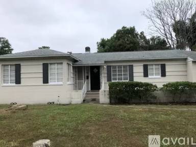Main picture of 1651 Knollwood Cir
