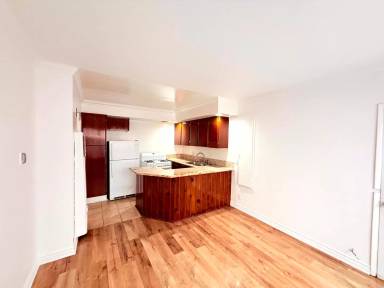 Main picture of 5356 Fountain Avenue 1266 Serrano Avenue