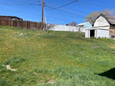 Main picture of 412 N Dale Rd