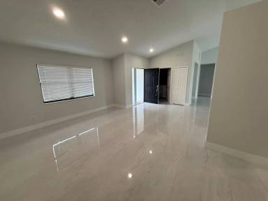 Main picture of 9143 Woodbreeze Blvd