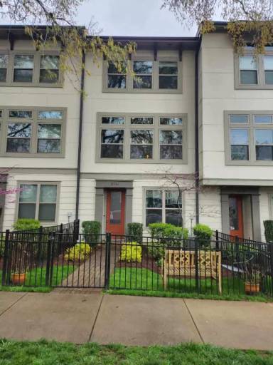 Main picture of 2531 Euclid Ave