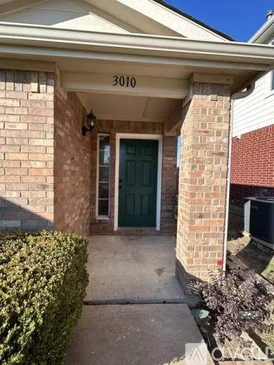 Main picture of 3010 Candlebrook Dr