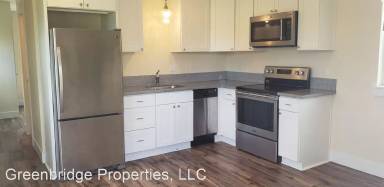 Main picture of 3553 SE Long St