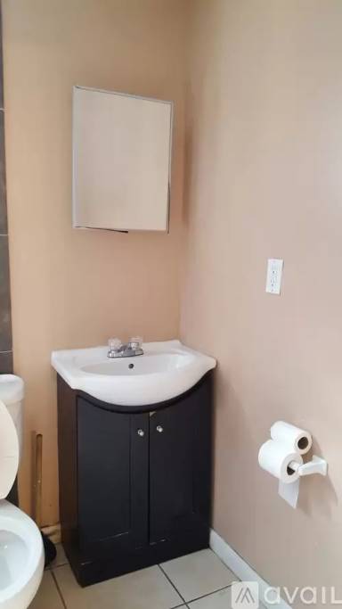 Main picture of 18550 NW 38th Ct