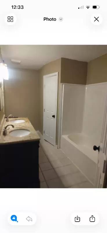 Main picture of 1029 Rue Louis Phillipe