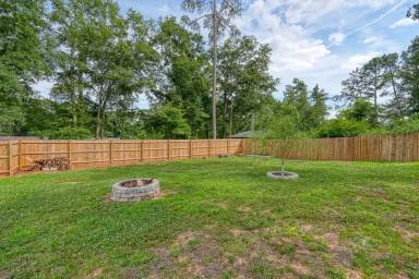 Main picture of 311 Pioneer Pl