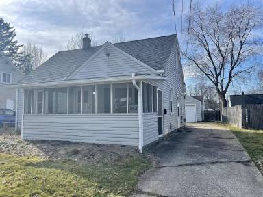 Main picture of 862 Chinook Ave
