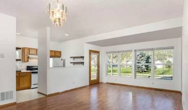 Main picture of 1608 Crawford Way