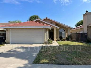 Main picture of 3510 E Roosevelt Ave