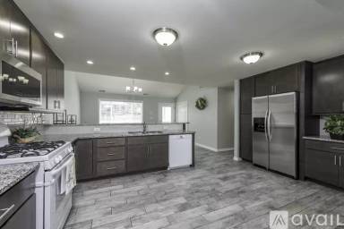 Main picture of 33047 N Ridge Rd