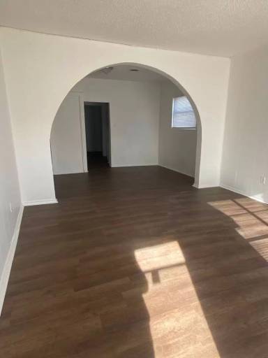 Main picture of 726 Ross Ave