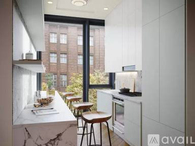 Main picture of 1578 Beacon St