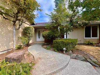 Main picture of 4706 109th Pl NE
