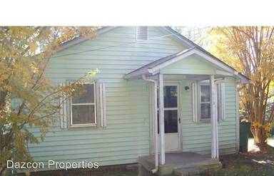 Main picture of 615 School St