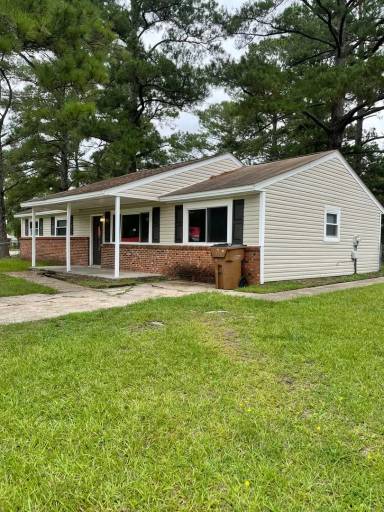Main picture of 101 Ivey Ct