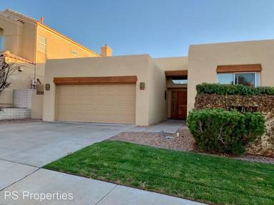 Main picture of 10016 Bridgepointe Ct NE