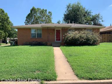 Main picture of 840 Stahl Dr