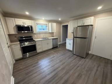 Main picture of 1125 Springdale Dr