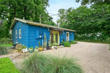 Main picture of 5207 Avenue H