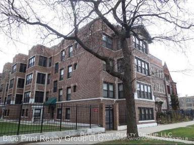 Main picture of 4557 S Michigan Ave