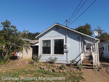 Main picture of 722 W Franklin St