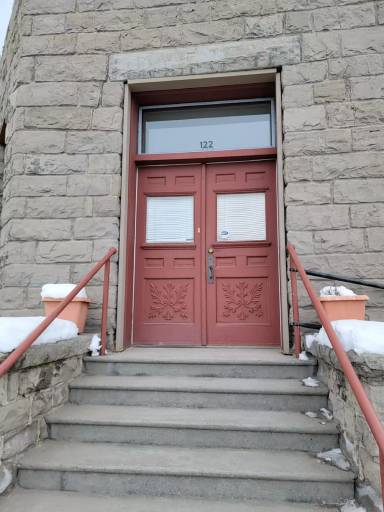 Main picture of 122 E Park St