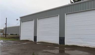 Main picture of 25591 Yamhill River Rd