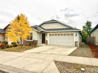 Main picture of 5021 NE 29th Ave