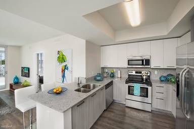 Main picture of 2770 SW 27th Ave