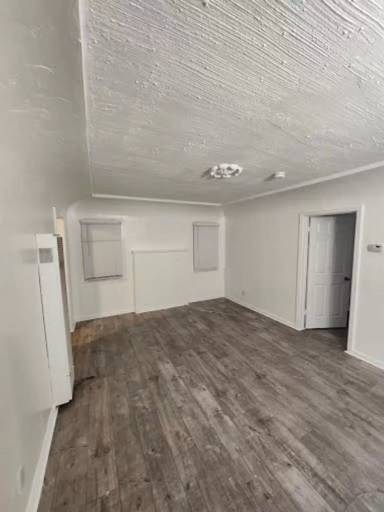Main picture of 5911 S Wilton Pl