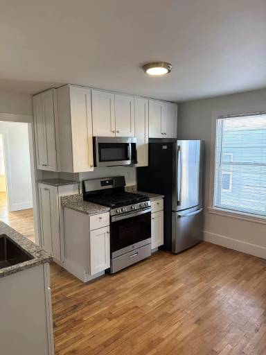 Main picture of 525 Washington Ave