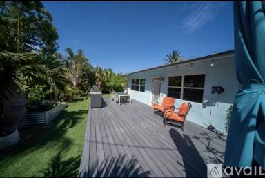 Main picture of 3641 SW 2nd St