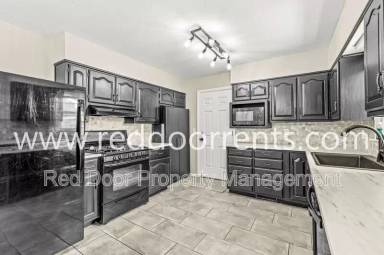 Main picture of 916 Linda Dr