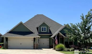 Main picture of 2924 Alder Rd