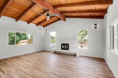 Main picture of 1162 Pebble Springs Ln