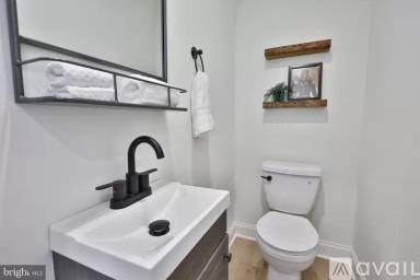 Main picture of 324 Wright St