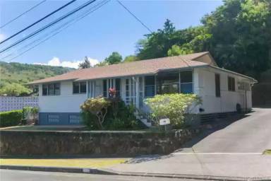Main picture of 1643 Ala Mahamoe St