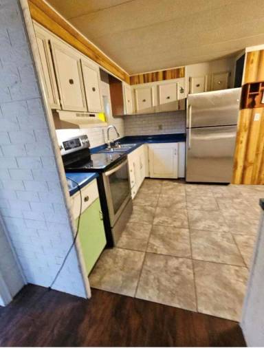 Main picture of 8497 Golden Valley Dr