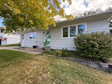 Main picture of 3363 Sunny Hill Dr