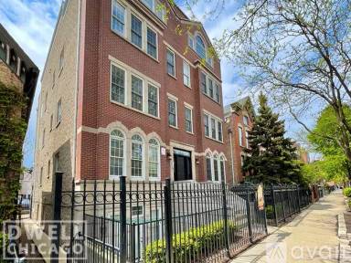 Main picture of 1512 N Wood St