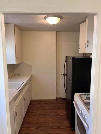 Main picture of 702 740 River Park Dr