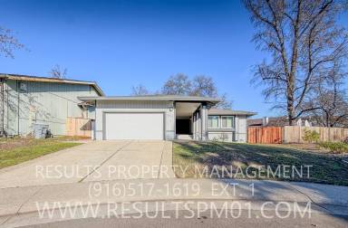 Main picture of 5825 Dew Ct