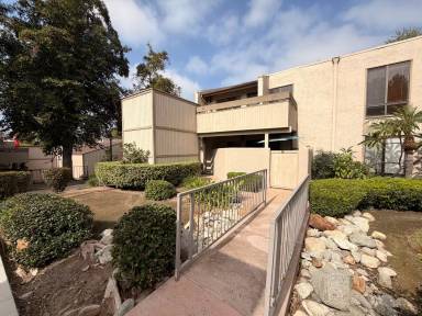 Main picture of 3026 Associated Rd