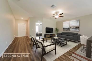 Main picture of 2811 NW 3rd Pl