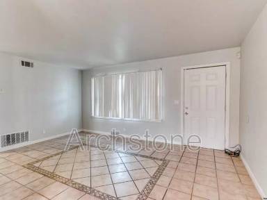 Main picture of 1825 Corrine Dr