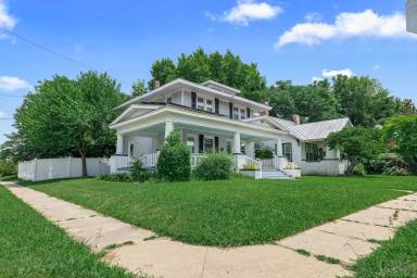Main picture of 315 Virginia Ave